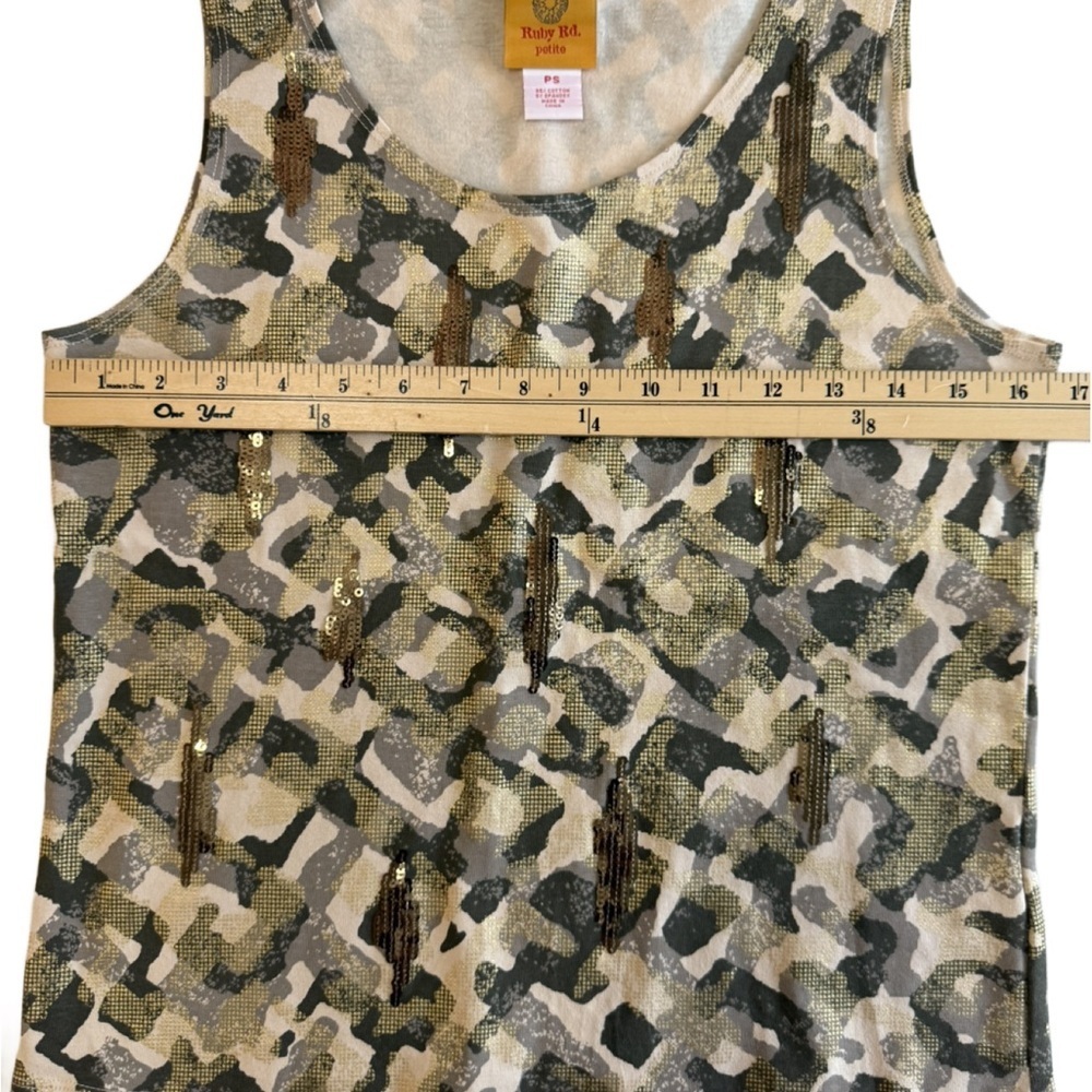 Ruby Rd. Camoprint Sequin Tank Top. PS - Picture 3 of 6